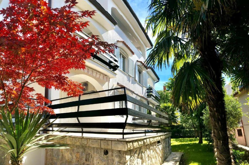 Bella 2 Apartment Malinska